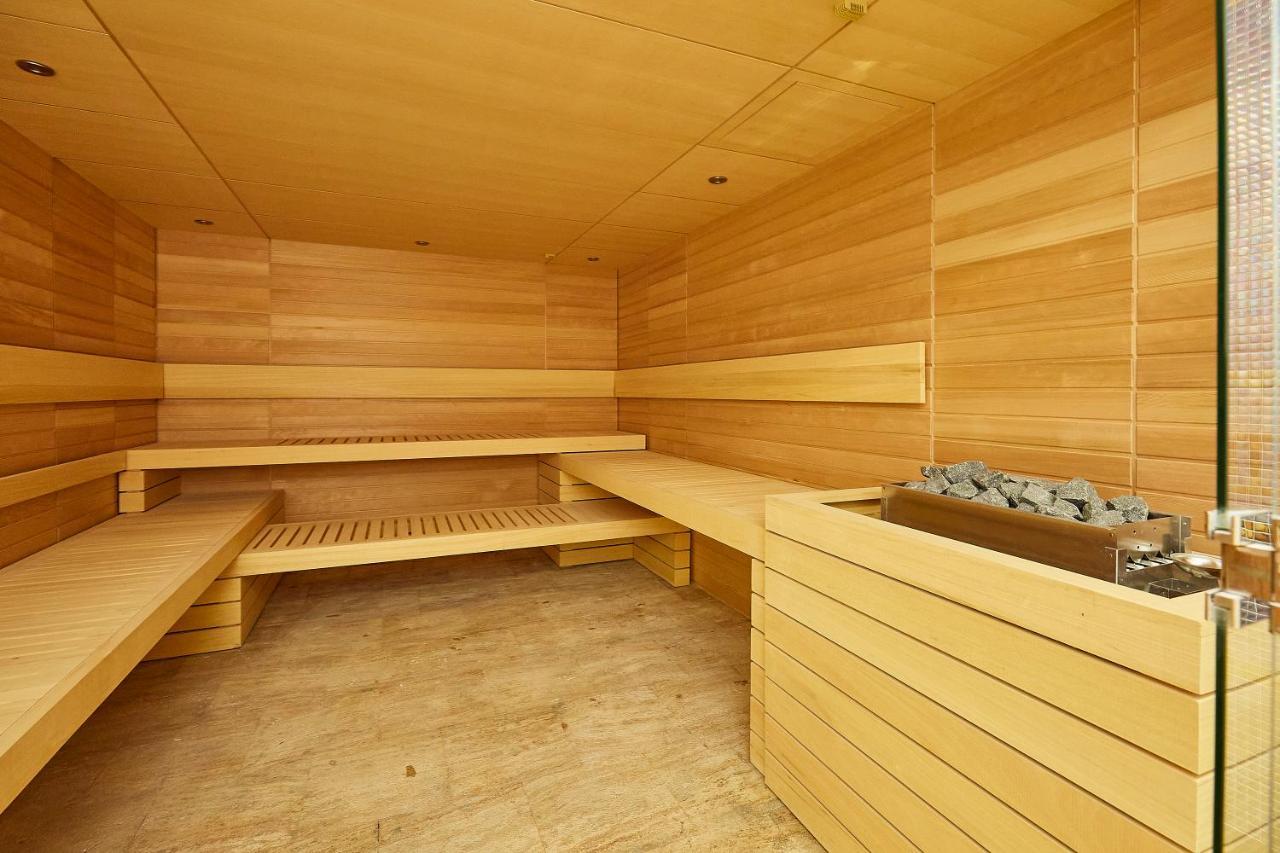 A Hoteli - Hotel Park Vrnjacka Banja Exterior photo A modern Finnish sauna