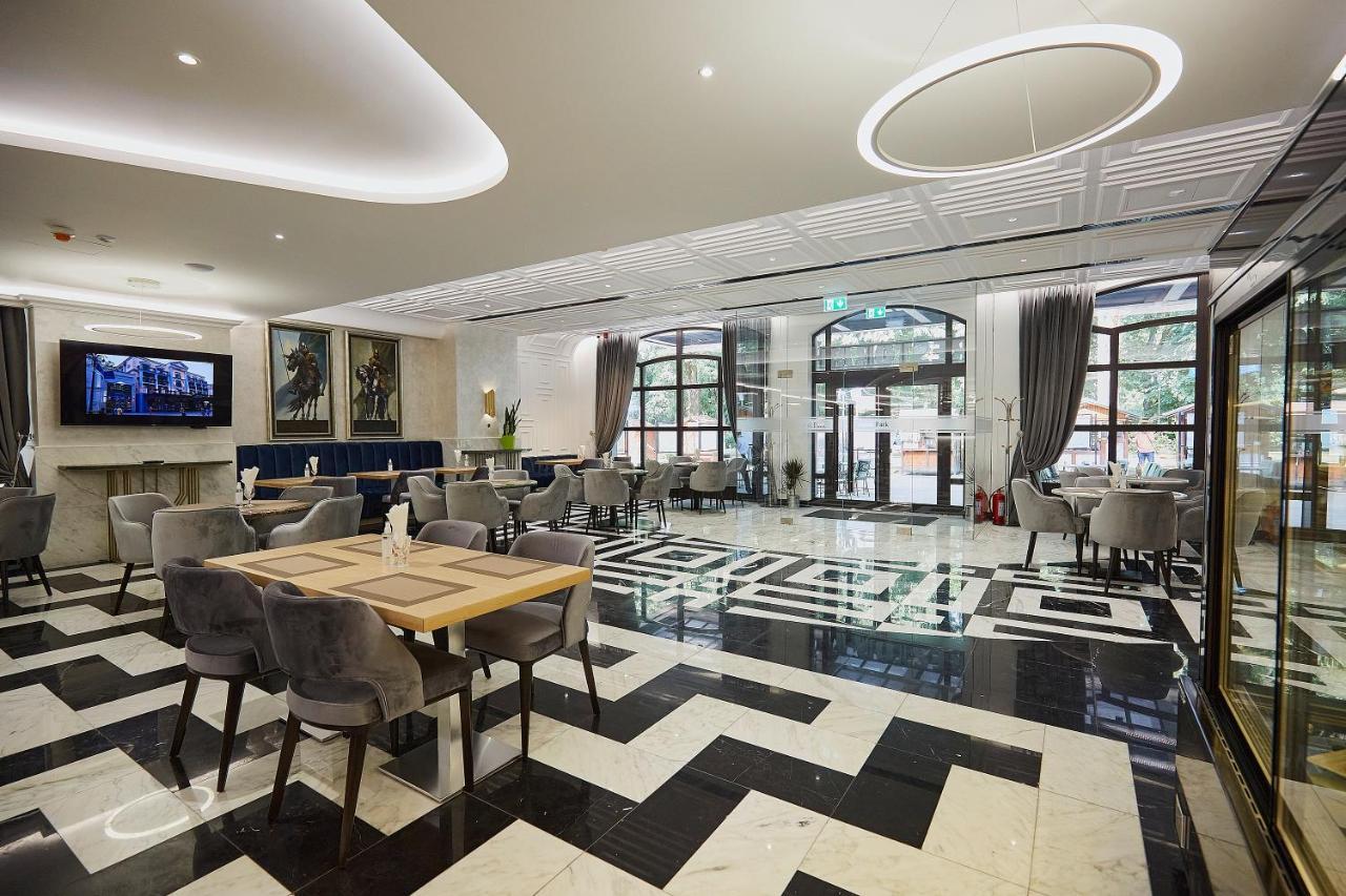 A Hoteli - Hotel Park Vrnjacka Banja Exterior photo The lobby of the hotel