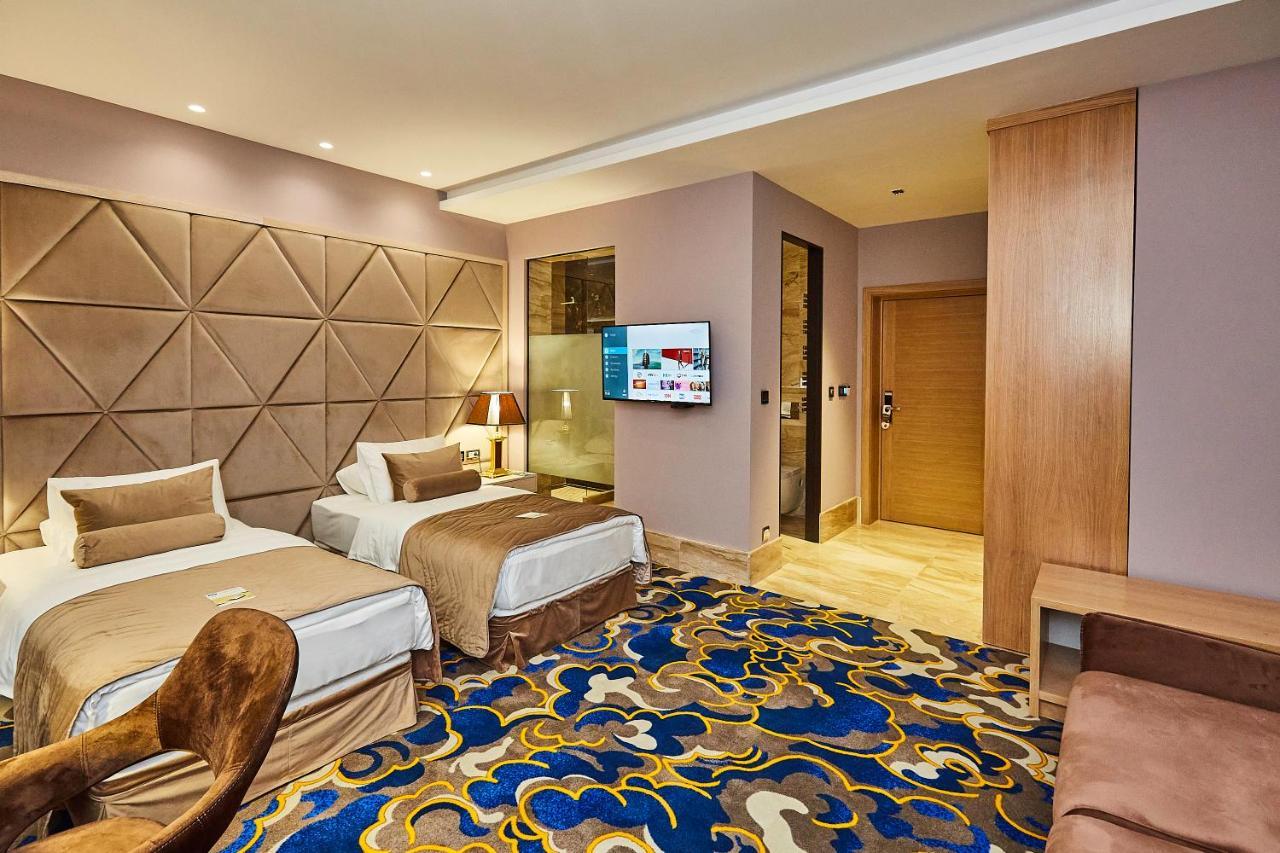 A Hoteli - Hotel Park Vrnjacka Banja Exterior photo Deluxe Room